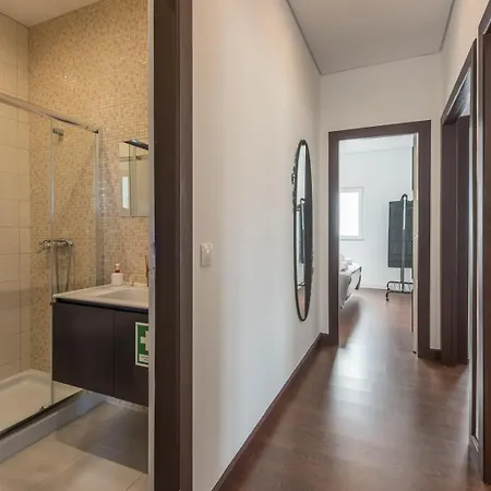 Guestready - Spacious Modern In Porto וילה נובה דה גאיה