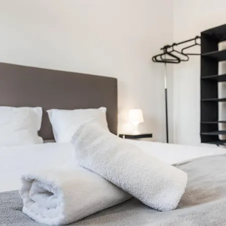 Guestready - Spacious Modern In Porto בית נופש *