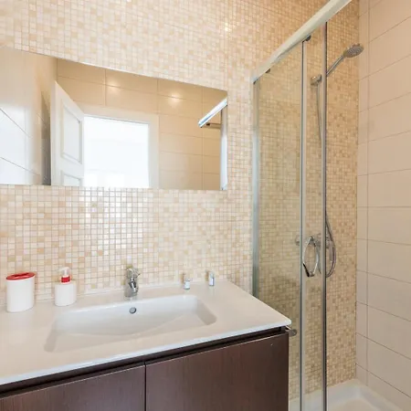 Guestready - Spacious Modern Stay In Porto * Vila Nova de Gaia