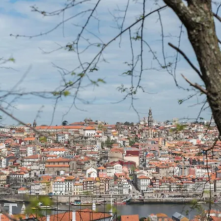 Guestready - Spacious Modern Stay In Porto * Vila Nova de Gaia