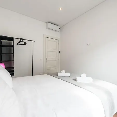 Guestready - Spacious Modern Stay In Porto Guest house Vila Nova de Gaia