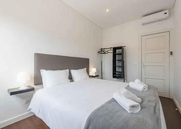 Guestready - Spacious Modern In Porto Tatil Evi *
