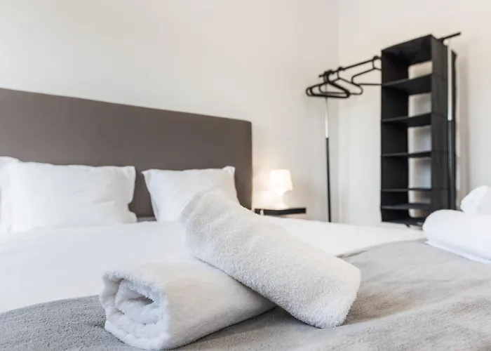 Guestready - Spacious Modern Stay In Porto Ferienhaus *